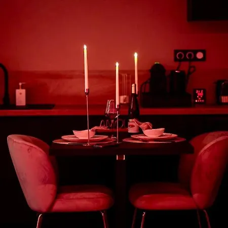 Nuxia Suites&spa L'avolupte Apartment