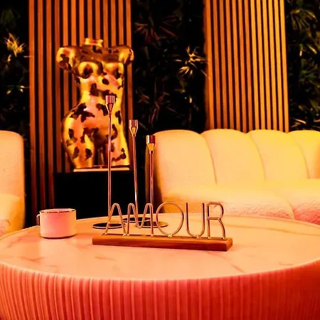 Nuxia Suites&spa L'avolupte