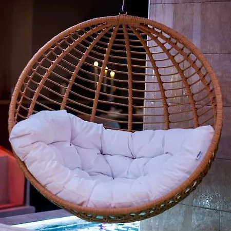 شقة Nuxia Suites&spa L'avolupte *